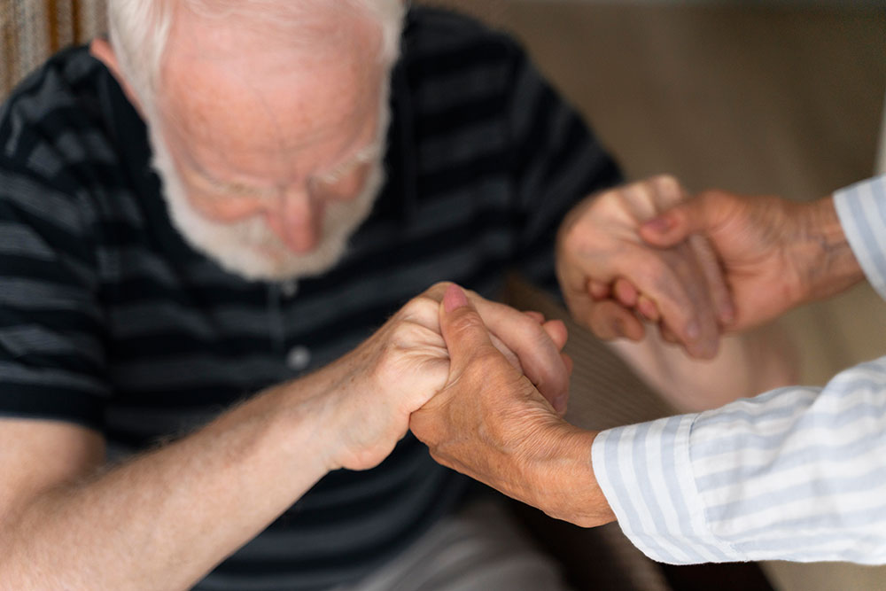 Alzheimer Disease Elder Coping with the Disease