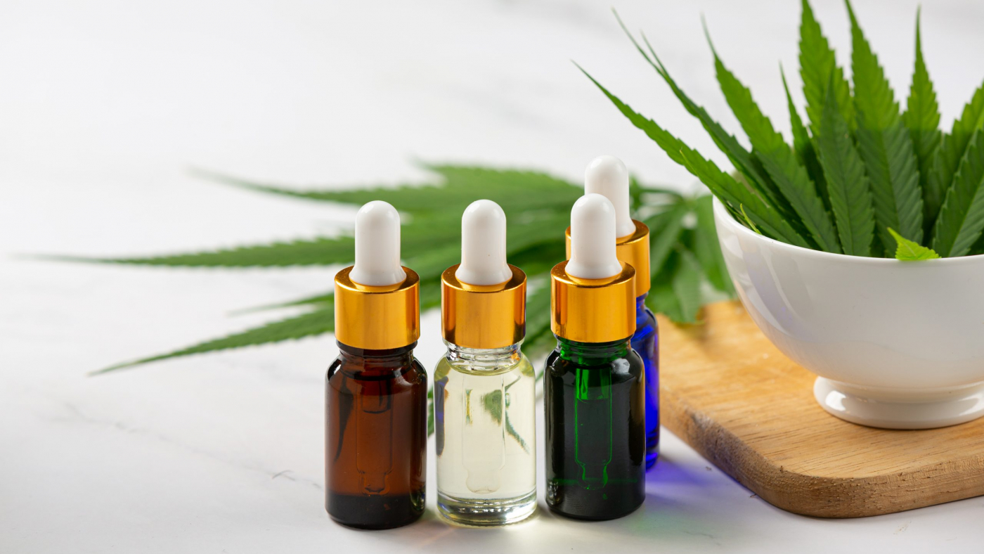Hemp oil from hemp seeds and leaves Medical marijuana.